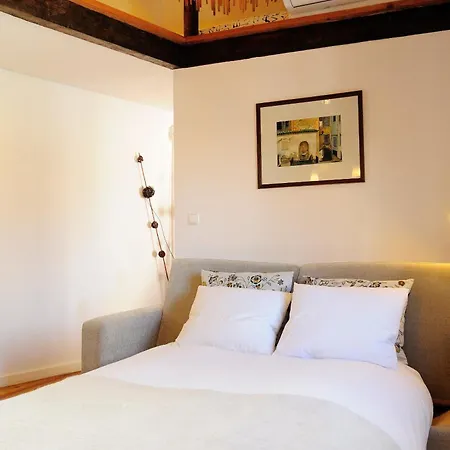 Alfama Terrace Apartment