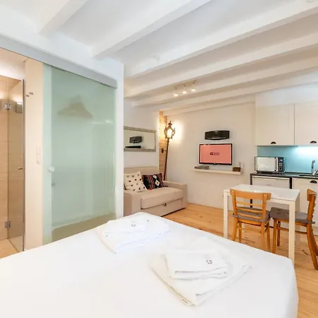 شقة Guestready - Alfama Terrace C *
