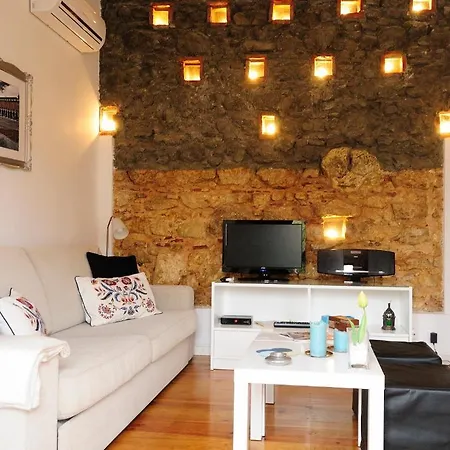 Alfama Terrace Apartment