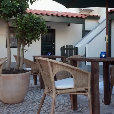 Alfama Terrace
