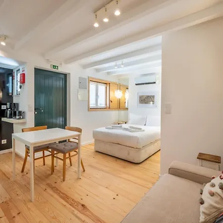 Guestready - Alfama Terrace Lejlighed